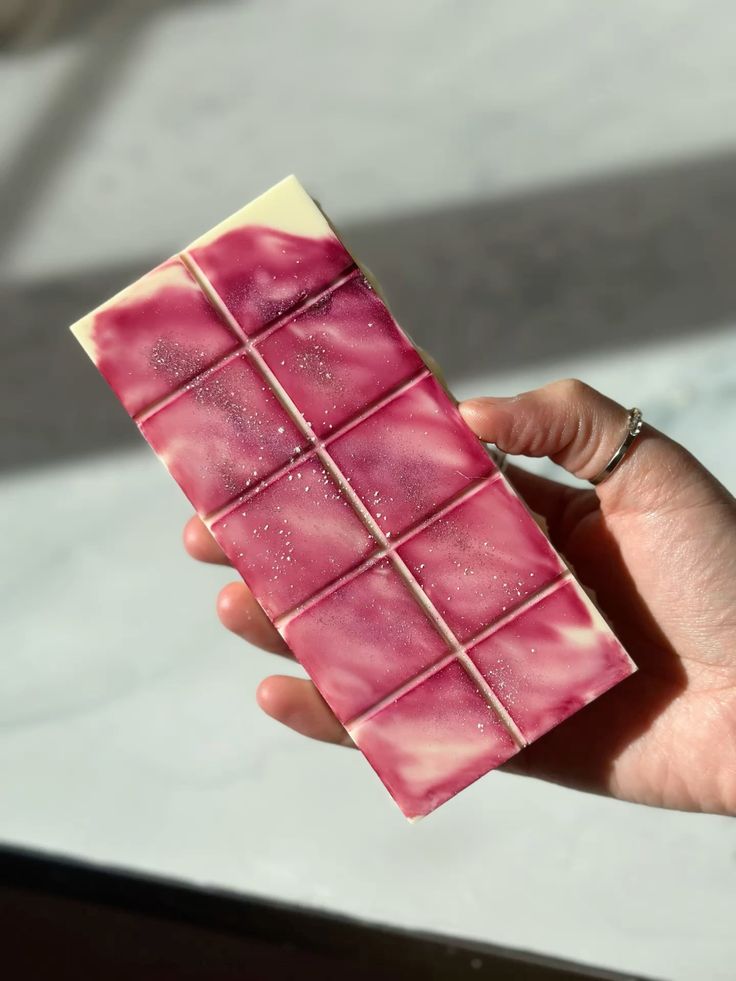 Rose & Raspberry White Chocolate Bar